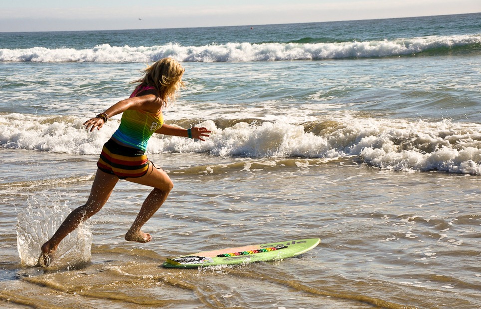 skimmer board - skimboard photo